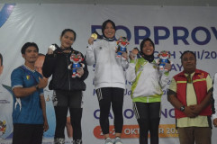 Lifter Ifah dan Dyah Ayu Tampil Gemilang, Sumbang Emas untuk Kota Semarang di Porprov
