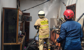 Kebakaran Rumah Pensiunan BPN di Sukarame Bandarlampung, Kerugian Ditaksir Rp75 Juta