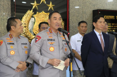 Bersekutu