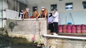 Antisipasi Risiko Keracunan MBG, Sekda Tanggamus Imbau Siswa Konsumsi Makanan Sebelum Pukul 12.00 WIB