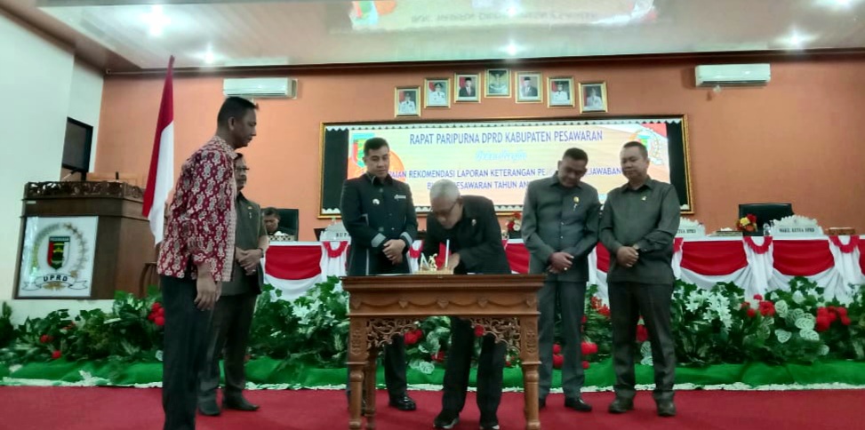 Bupati Dendi Ucapkan Terima Kasih Atas Tanggapan LKPJ TA 2022