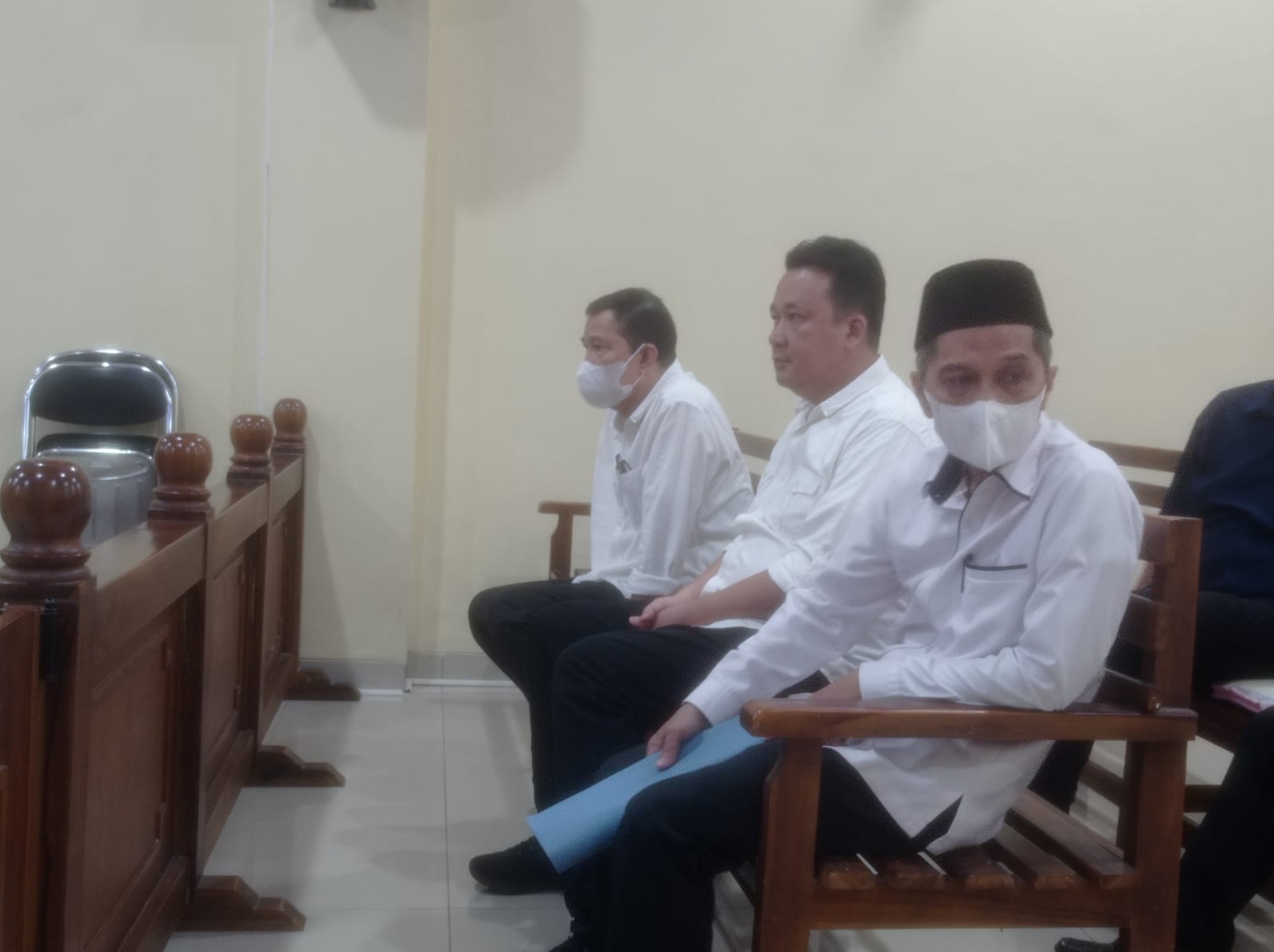 Karomani Merasa Ditusuk dari Belakang oleh Asep, Budi, dan Helmy