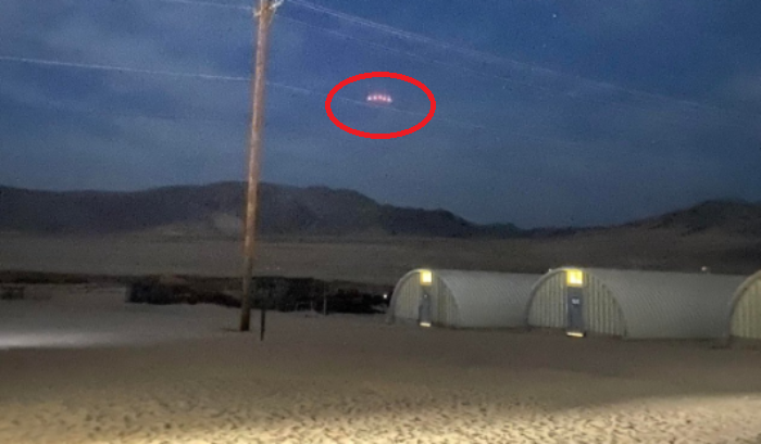 Penampakan UFO di Atas Pangkalan Militer Amerika, Bikin Geger Warga Dunia Maya