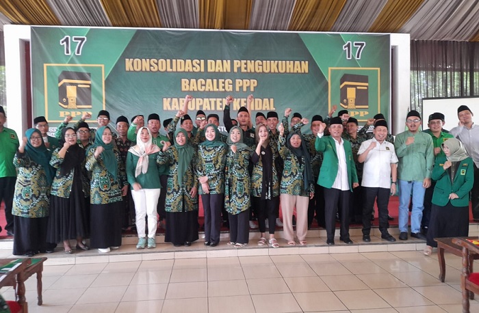 Kukuhkan 50 Bacaleg, DPC PPP Kendal Tempatkan Tiga Hingga Lima Local Champion