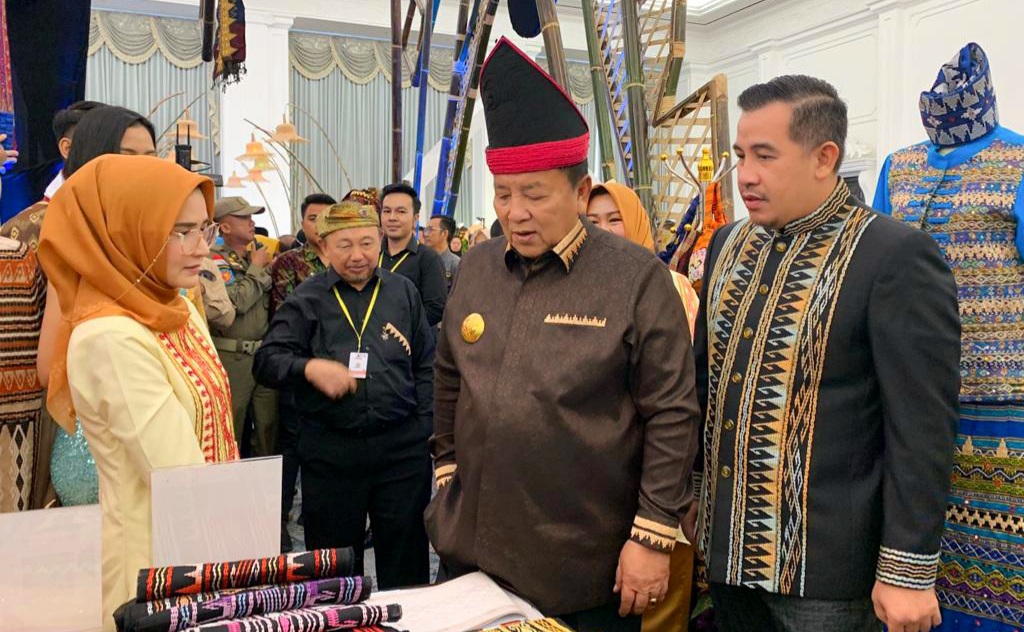 Bumi Andan Jejama Pamerkan Sulam Jelujur pada Lampung Craft IV