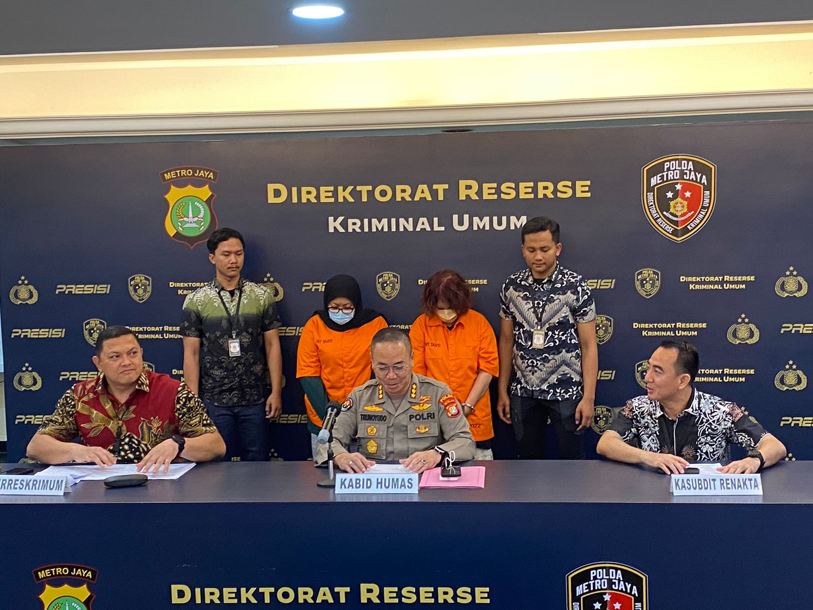 Begini Kronologis Penangkapan Polisi Terhadap Karyawati dan Nenek-nenek Pelaku TPPO