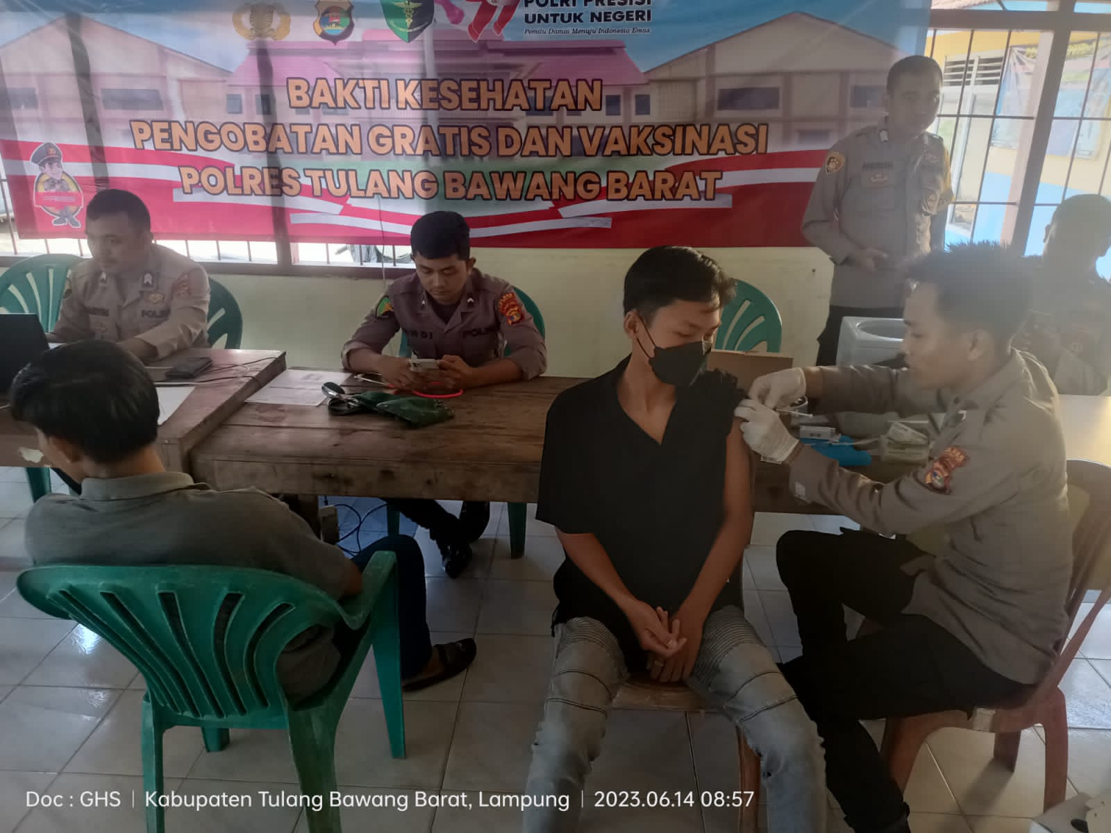 Polres Tubaba Gelar Bakti Sosial dan Pengobatan Gratis