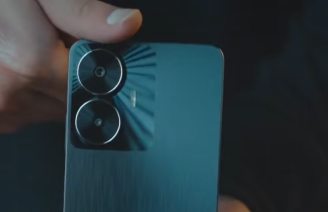 Miliki Fitur Dynamic Island Seperti iPhone, Hape Elegan 2 Jutaan ini Bikin Konten Videomu Gak Kalah Keren