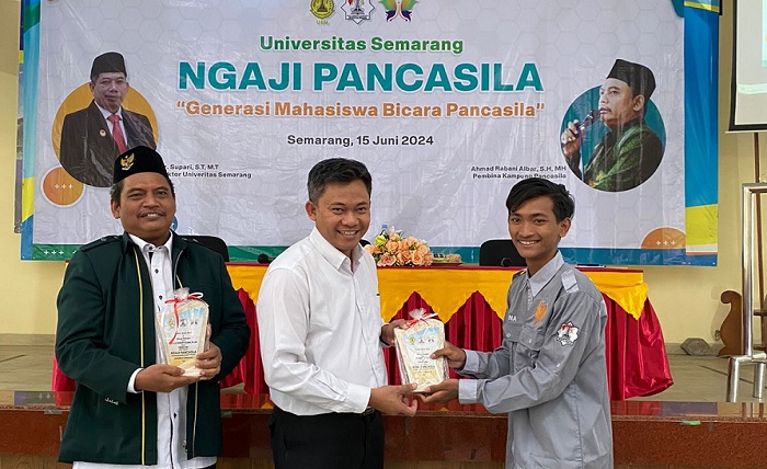 BEM USM Gelar Ngaji Pancasila untuk Membumikan Nilai-nilai Luhur bagi Generasi Muda