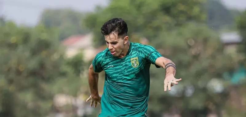 Hadapi PSIS Semarang Pemain Andalan Persebaya Bruno Moreira Terancam Tak Bisa Dimainkan