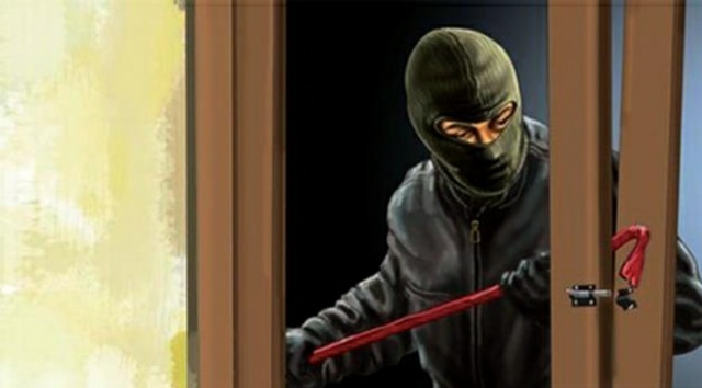 2 Tuna Wisma Jual Dokumen Penting PT KAI Tanjungkarang ke Rongsokan