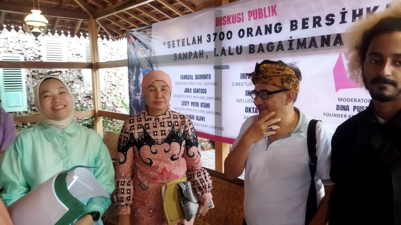 Diskusi Pascaviral Sampah Sukaraja, Perlu Solusi Bersama Pemkot-Pemprov