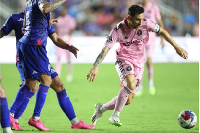 Komentar Pelatih Tata Martino Soal Gol Debut Lionel Messi yang Bawa Kemenangan Inter Miami