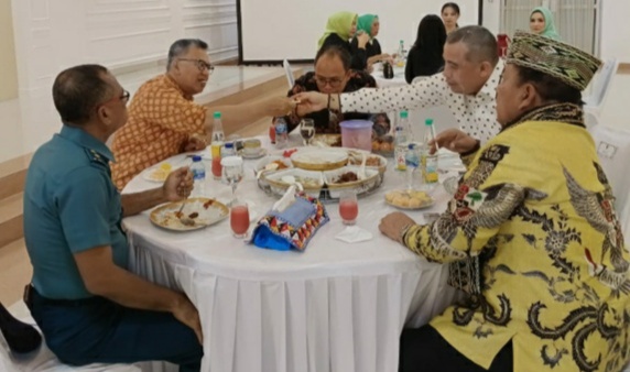 Sempat Pasang Surut, Dendi Ngudut Bareng dengan Alzier dan Arinal