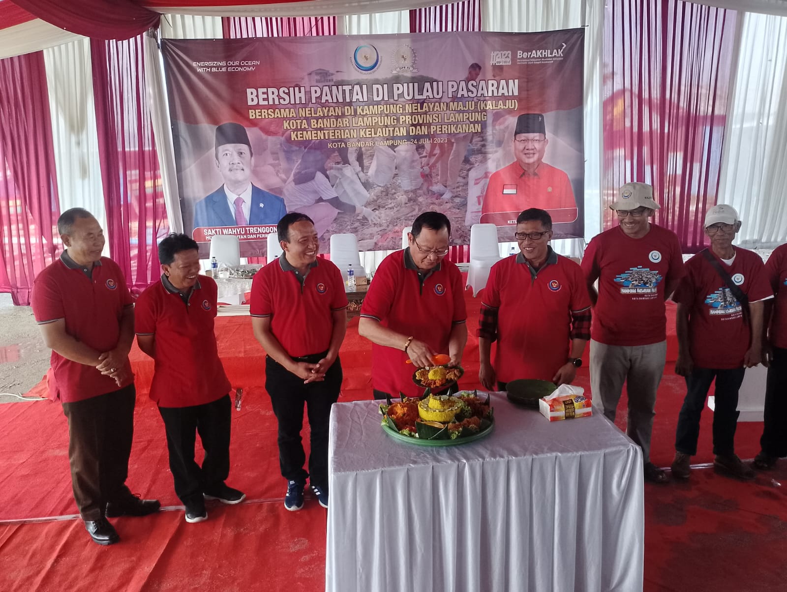 Sudin dan KKP Resmikan Taman Magrove di Kampung Nelayan Pulau Pasaran