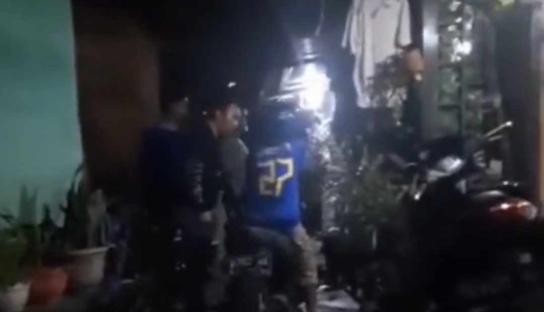 Anak ketua DPRD Ambon,