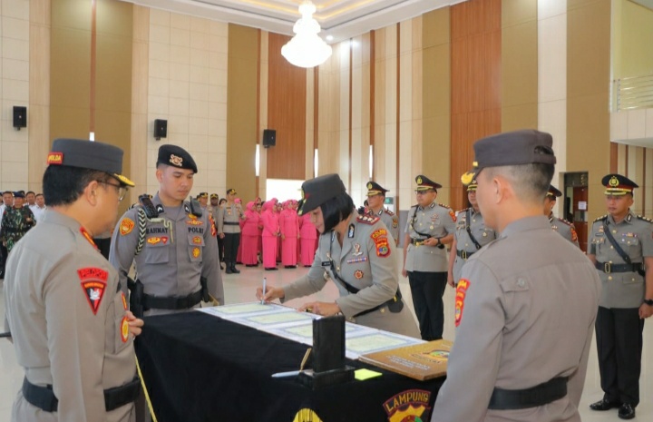 Kapolda saksikan sertijab enam kapolres