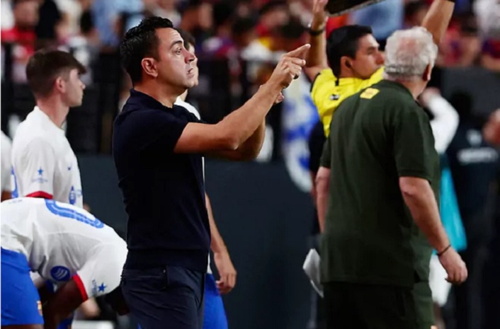 Pelatih Barcelona Kecewa Pada Dembele karena Sudah Bicara dengan Bos PSG