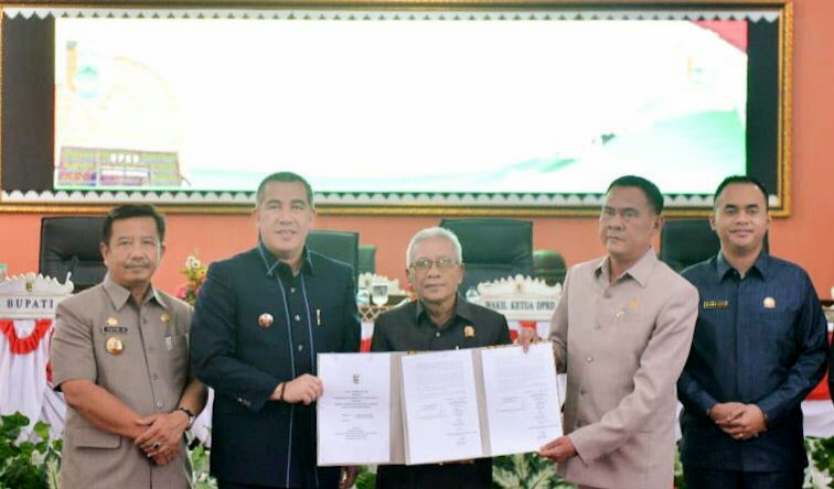 Bupati Dendi Sampaikan Kebijakan Umum APBD 2024