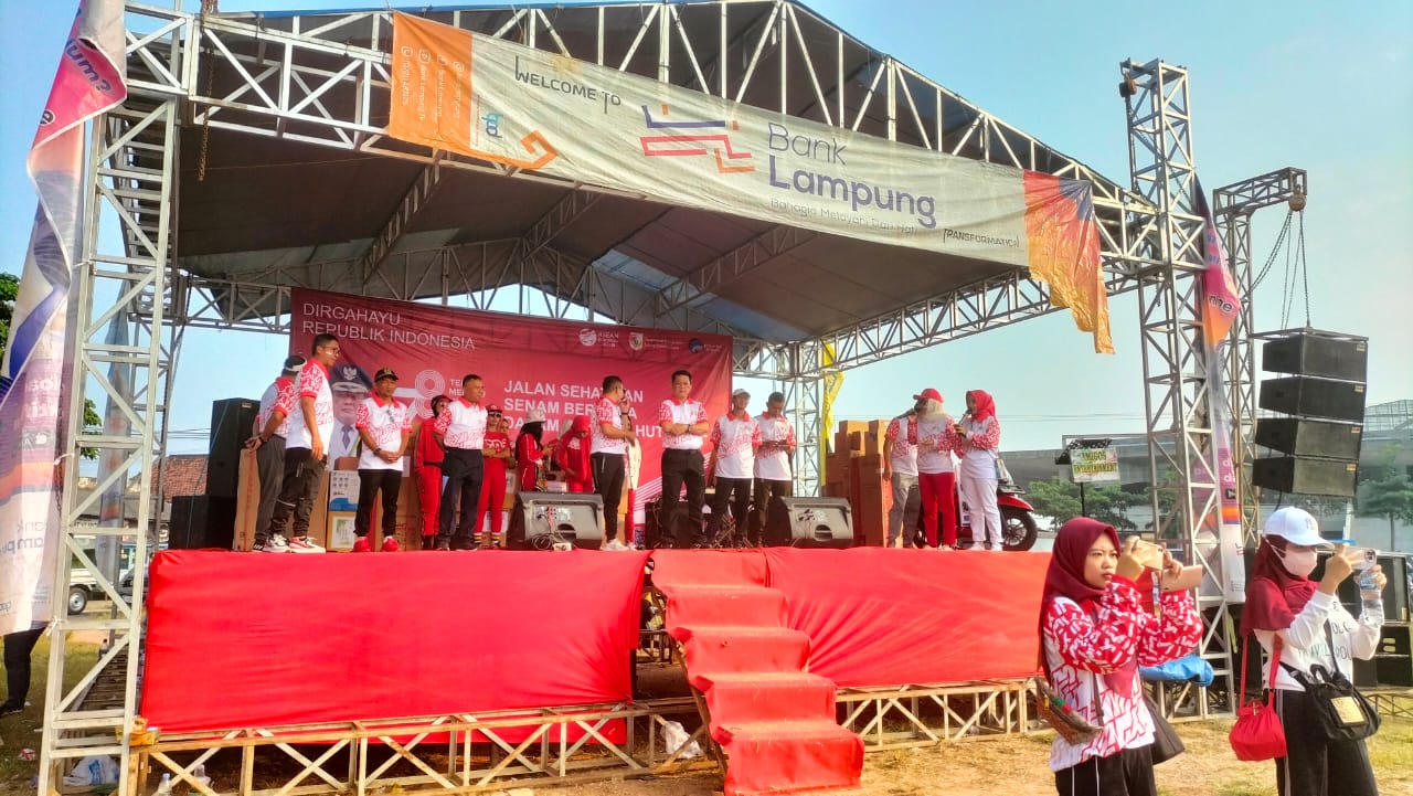 Pemkab Tubaba Gelar Jalan Sehat dan Senam Bersama