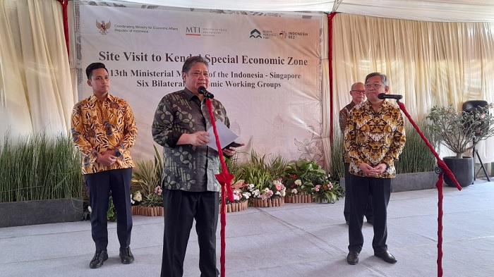 Airlangga Hartarto dan Menteri Perdagangan dan Industri Singapura Lakukan Pertemuan Bilateral di KEK Kendal