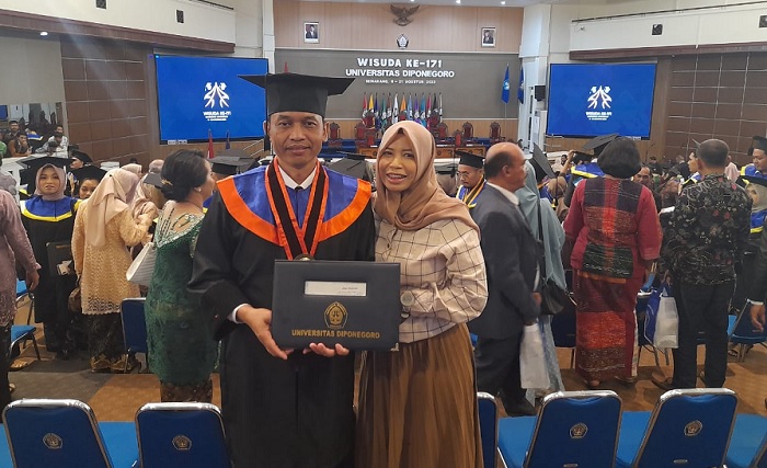 Joko Mulyono Diwisuda Jadi Doktor Administrasi Publik Undip, Berharap Penggunaan Dana Desa Tak Disetir
