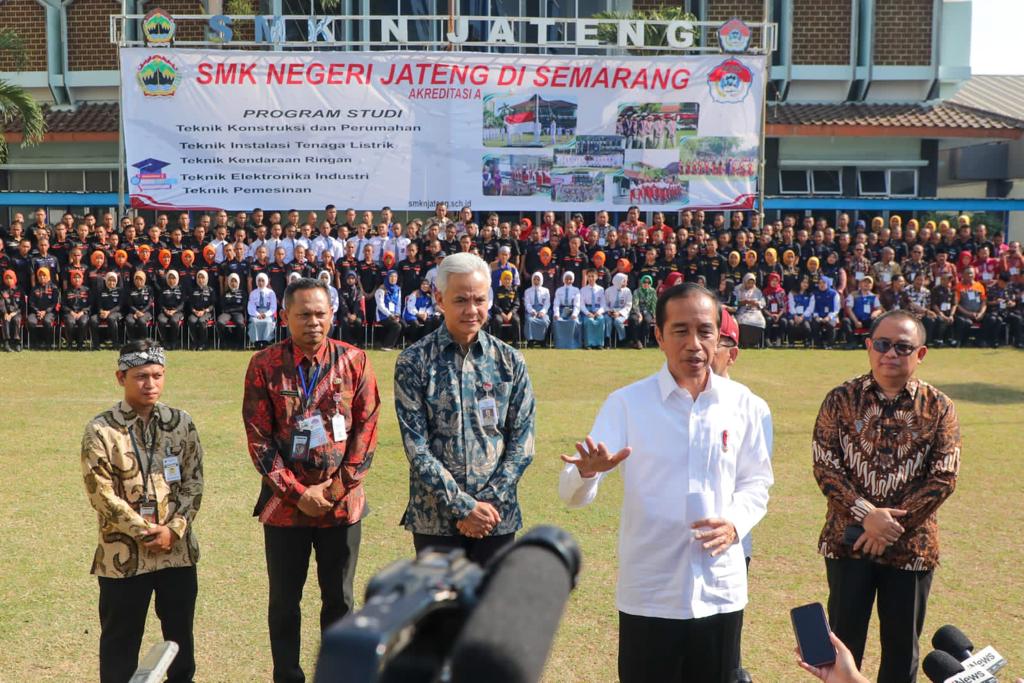 Ingin SMKN Jateng Diterapkan Nasional, Jokowi Perintahkan Mendikbud Lakukan Kajian