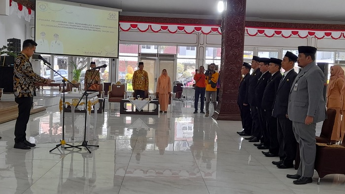 Akhirnya Bupati Kendal Lantik Enam Kepala Dinas pada Jabatan yang Sempat Kosong