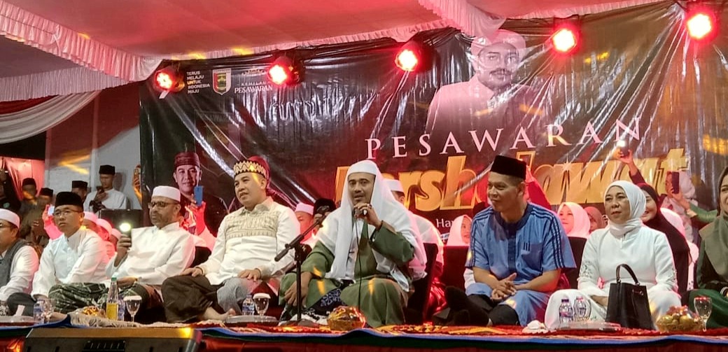 Kabupaten Pesawaran Bersalawat Bersama Al Habib Umar Bin Muhdlor Al Hadad