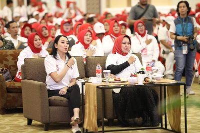 Riana Sari Arinal Berharap Sarasehan Bisa Menambah Wawasan dan Semangat