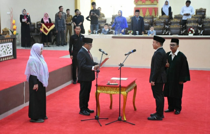 Kader Demokrat Rezki Gantikan Mungliana di DPRD Balam