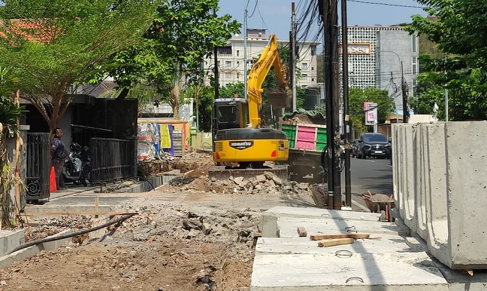 Kawasan Crowded, Jalan Veteran Dilebarkan dengan Diikuti Penertiban Parkir