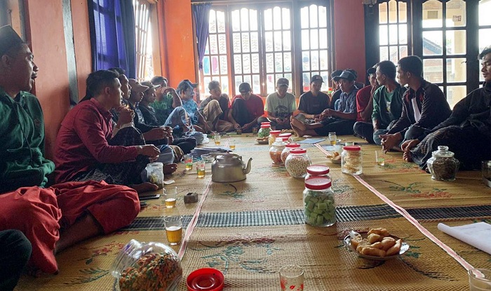 Upayakan Kemandirian Peternak, Tim PPK Ormawa BEM FH Undip Gelar FGD Bertema Complete Feed