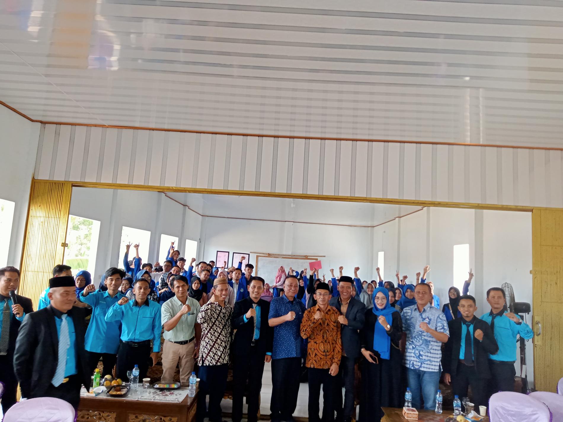 STES Tunas Palapa Kabupaten Tubaba Menggelar Kuliah Umum