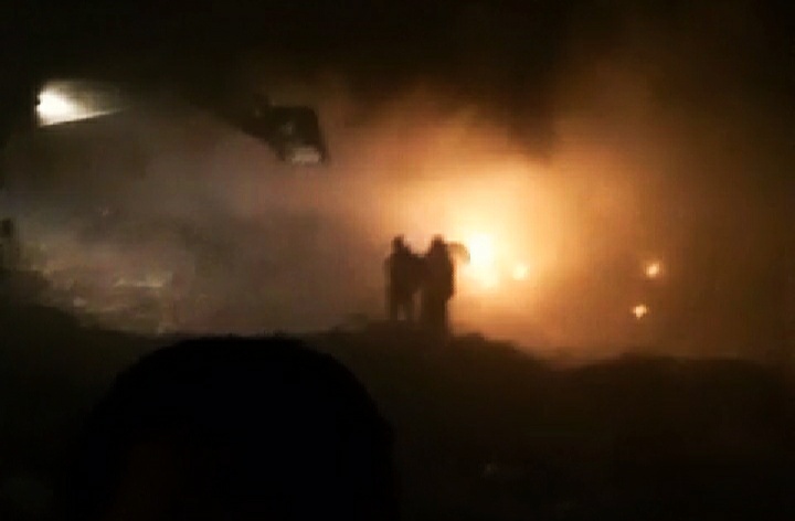 Masih Sulit Dikendalikan, TPA Bakung Terbakar ke-4 Kalinya Malam Ini