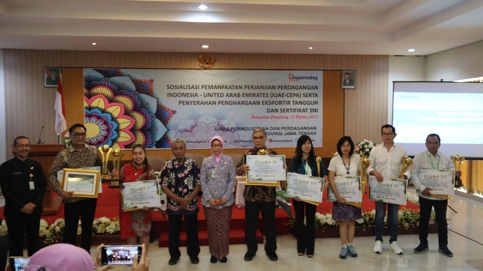 Produsen Bulu Mata Palsu Purbalingga Raih Predikat Eksportir Tangguh 2023