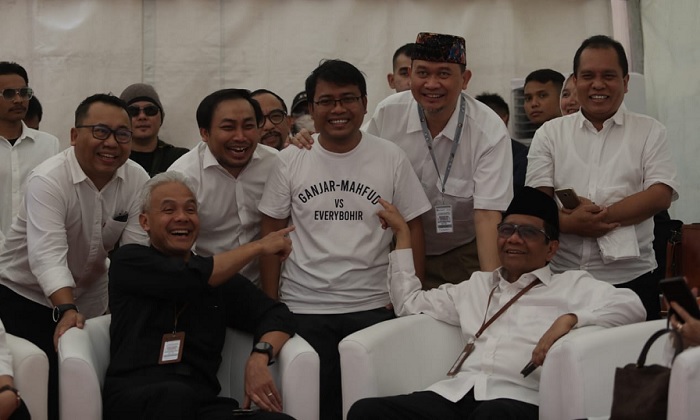 Sejumlah Artis dan Budayawan Kawal Ganjar-Mahfud MD ke KPU