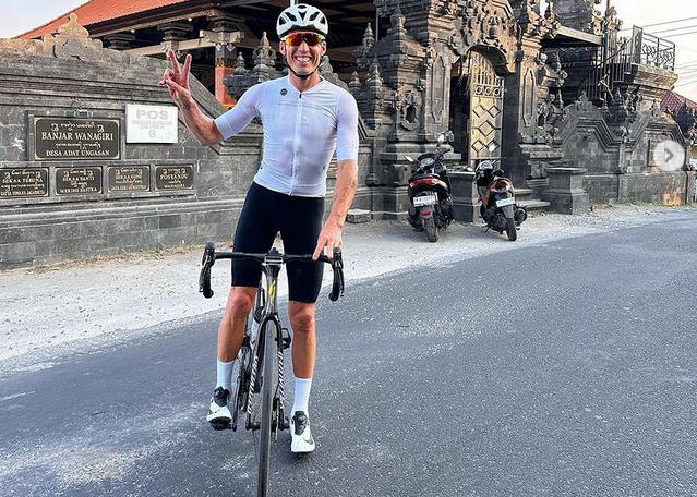 Akui Cinta Indonesia, Aleix Espargaro Akan Tinggal Di Bali