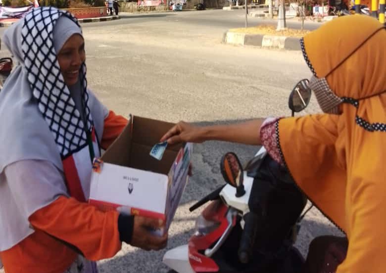 Peduli Terhadap Palestina Relawan AWG Tubaba Melakukan Penggalangan Dana