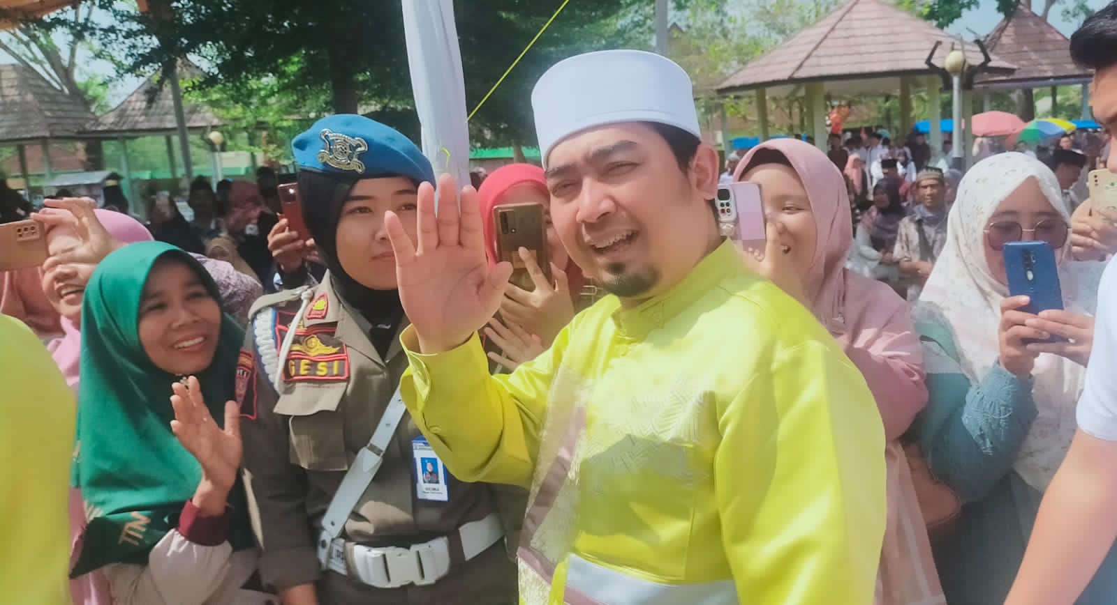 Bersama Ustad Solmed Gubernur Arinal Djunaidi Gelar Pengajian di Kabupaten Tubaba