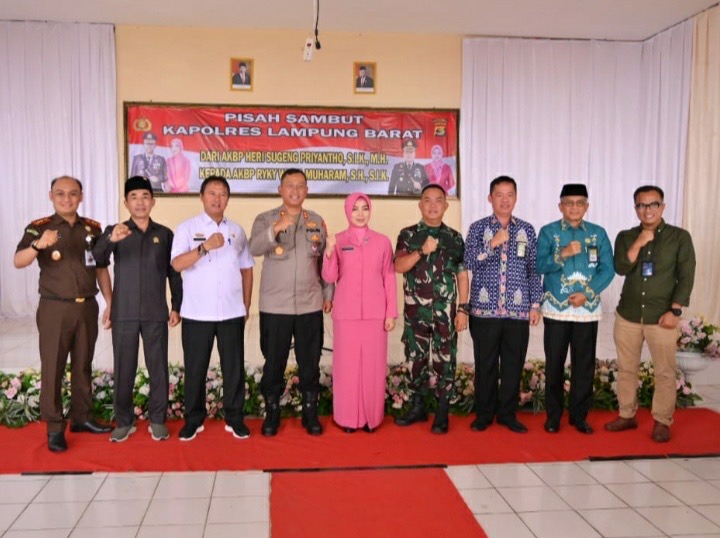 Pj Bupati Nukman Lepas AKBP Heri SP dan Apresiasi Kinerja Selama Kapolres Lambar
