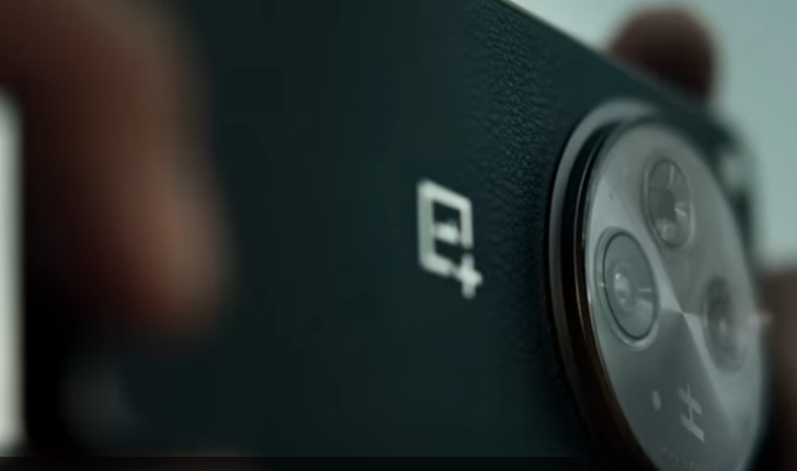 Keren, OnePlus Open Akan Dapatkan Fungsi eSIM dengan Update Terbarunya