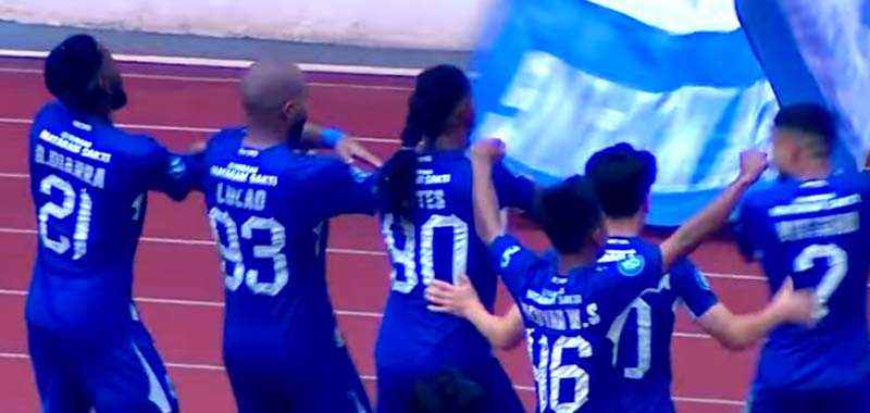 PSIS Naik ke Peringkat Tiga Besar, Menang Tipis Lawan PSS Sleman Meski Ada Lemparan Kursi Biru
