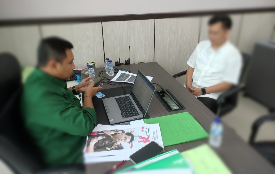 Biar Terlihat Gagah Cepat Dapat Pacar, Pria ini Pamer Berseragam Jaksa, Diamankan Satgas 53 Kejagung