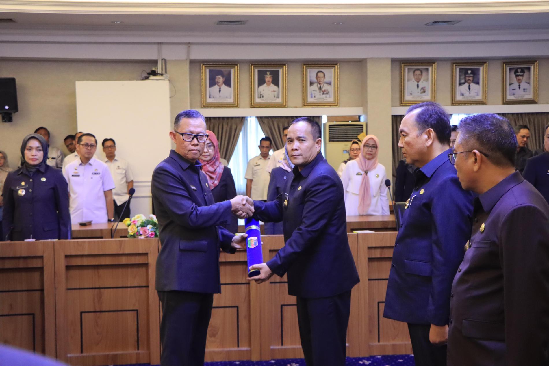 Gubernur Lampung Melantik dan Mengambil Sumpah Jabatan Pejabat Pimpinan Tinggi Pratama
