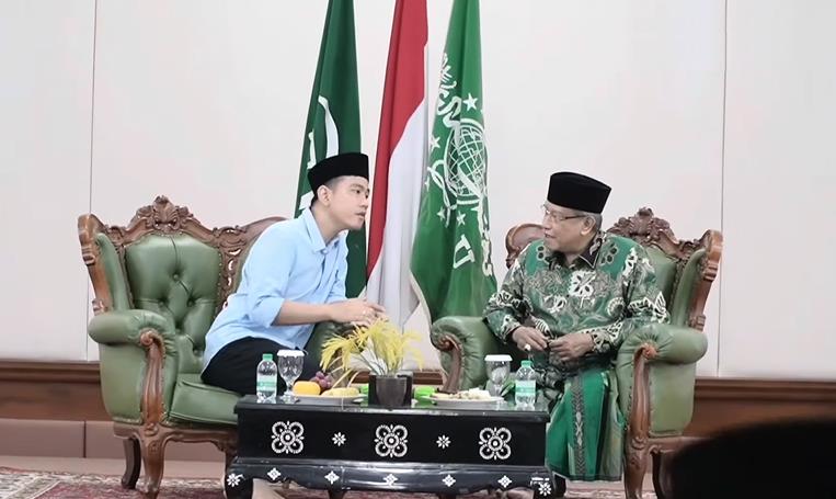 Said Aqil mendoakan Gibran