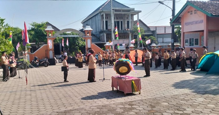 Cetak Generasi Mumpuni, SDN Karangmlati 1 Demak Isi Liburan dengan Persami