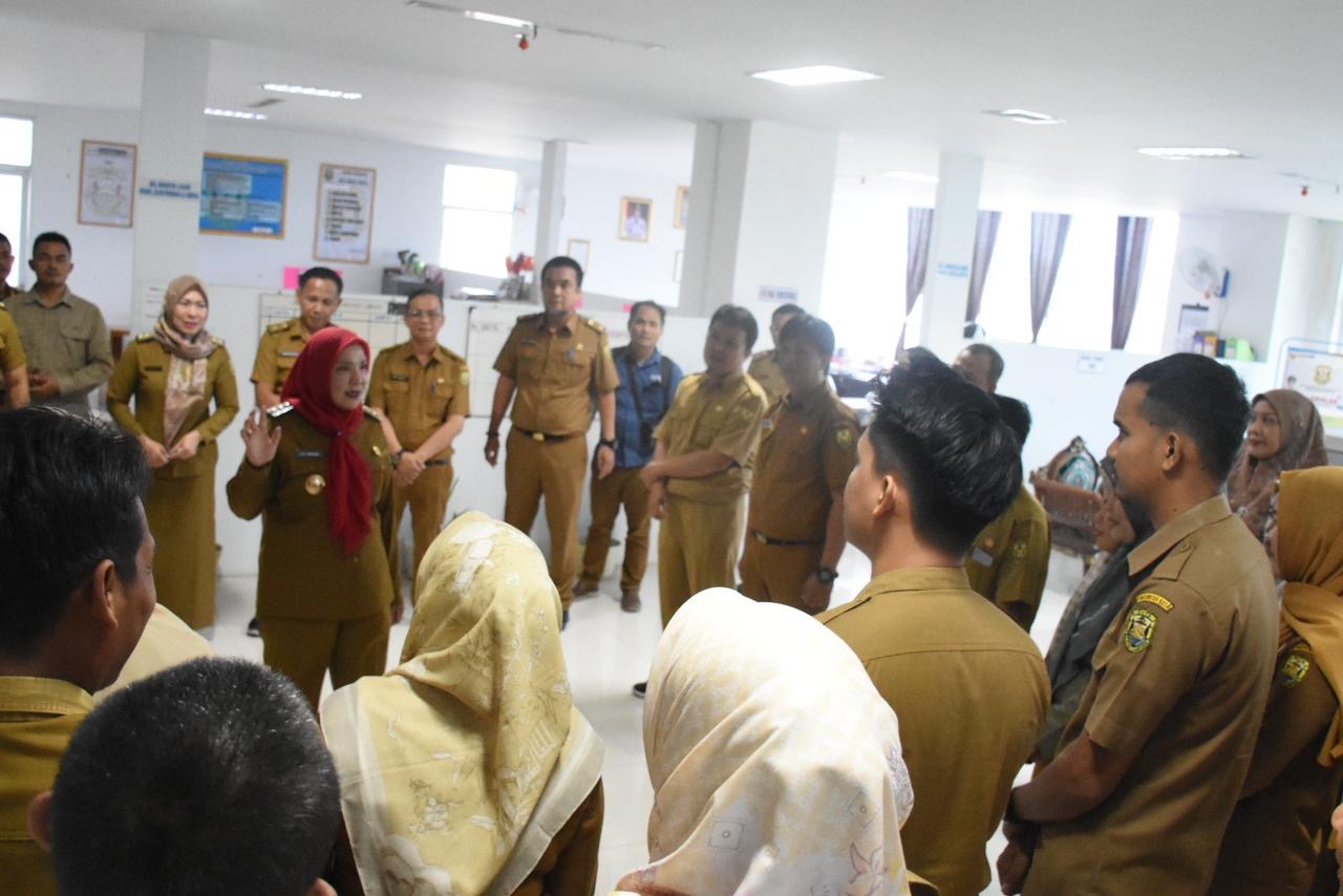 Wali Kota Eva Sidak, Ada ASN Bolos Masuk Kerja Hari Pertama 2024