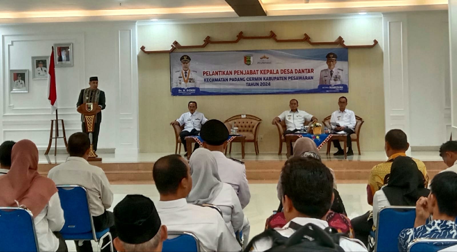Lantik Pj Kades Dantar, Bupati Dendi Minta Jaga Kepercayaan Masyarakat