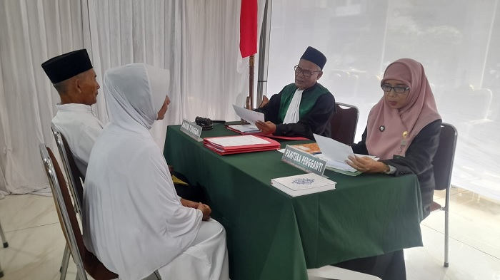 18 Pasangan Nikah Siri di Kendal Ikuti Sidang Isbat Nikah Terpadu
